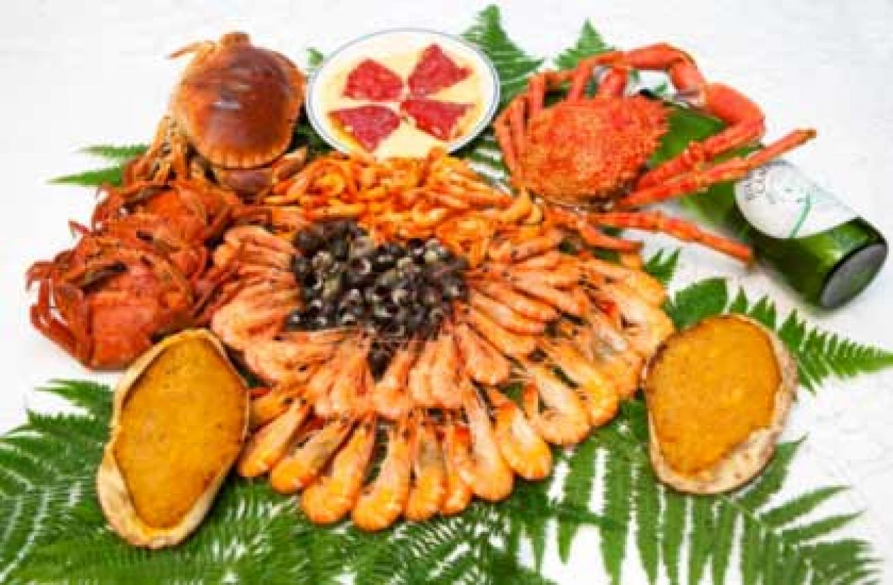 PLATEAUX DE FRUITS DE MER et SUGGESTIONS